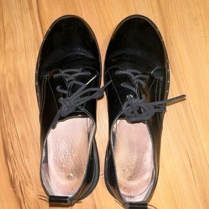 Size 6.5 loafers